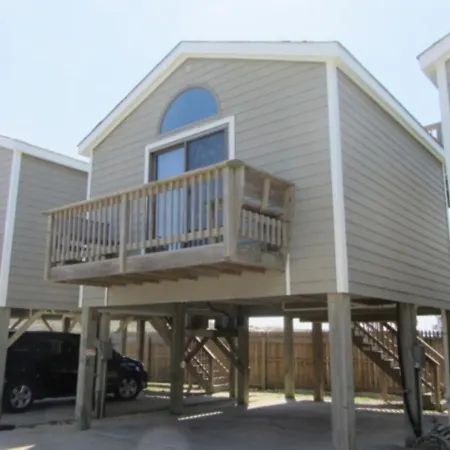 Nc 12 56821-11 Condo